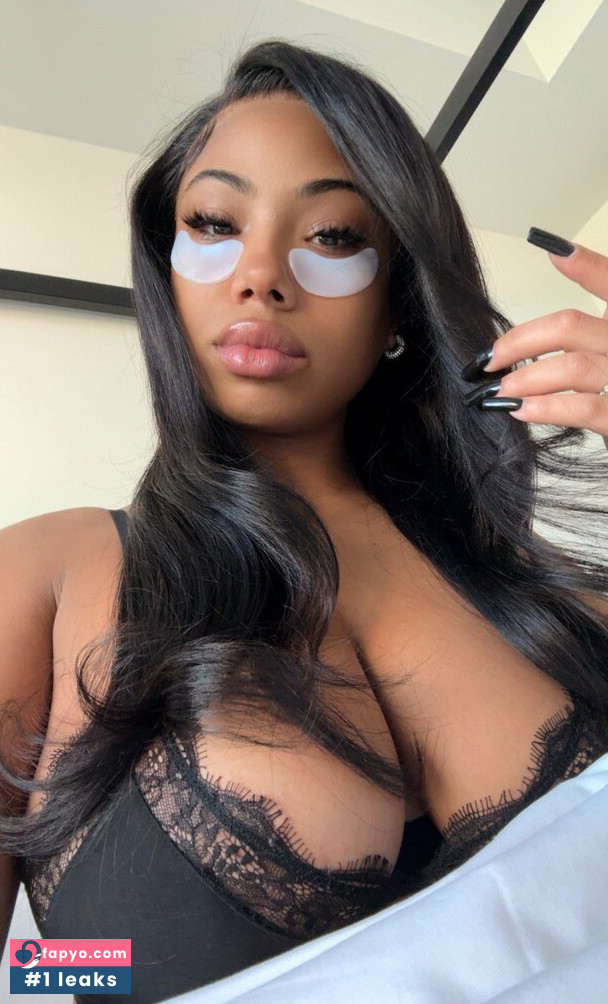 ayisha.mia Nude Leaks OnlyFans - ErosNude