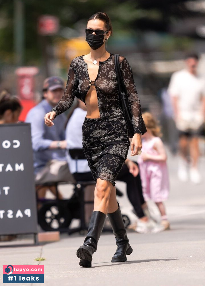 aaliyahhadid, bellahadid Nude Leaks OnlyFans Photos #1235 - Fapyo