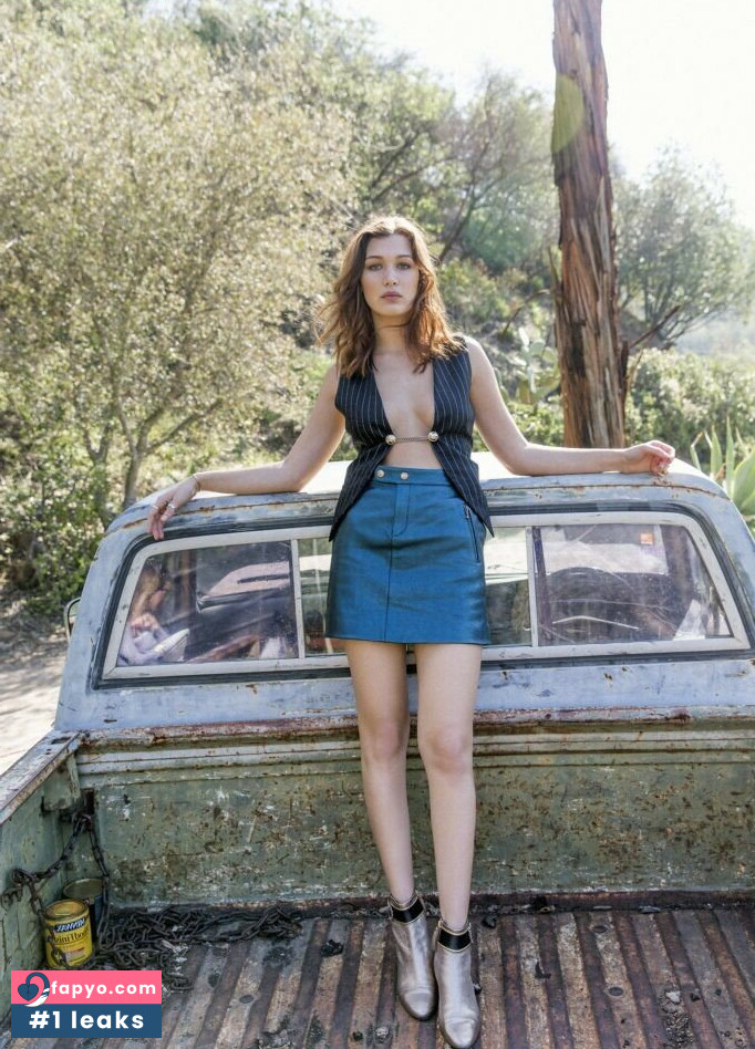 aaliyahhadid, bellahadid Nude Leaks OnlyFans Photos #602 - Fapyo