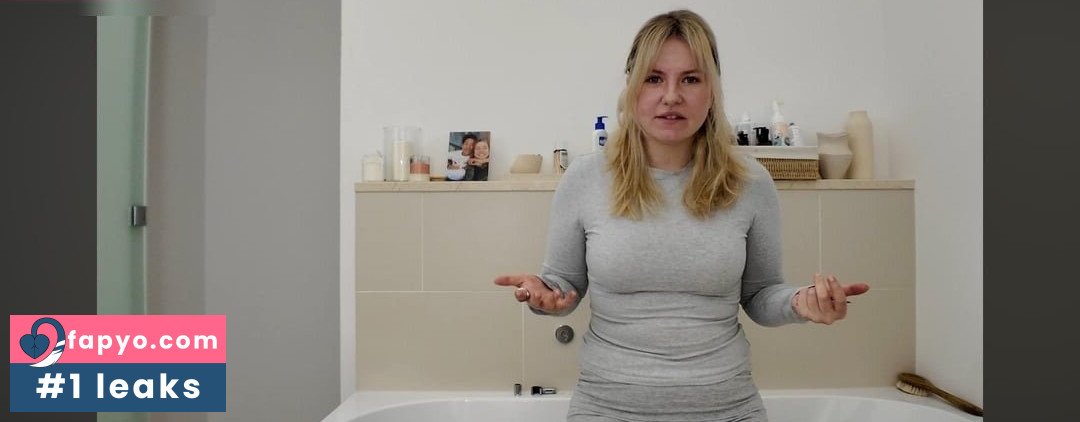 KellyMissesvlog Nude OnlyFans Leaks 46 Photos - ErosNude