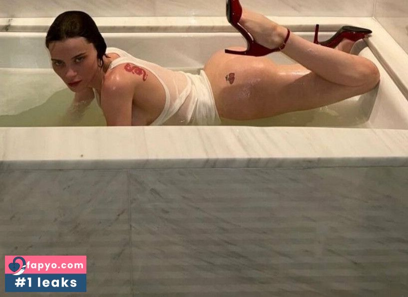 Lana Rhoades Nude Leaks OnlyFans - ErosNude