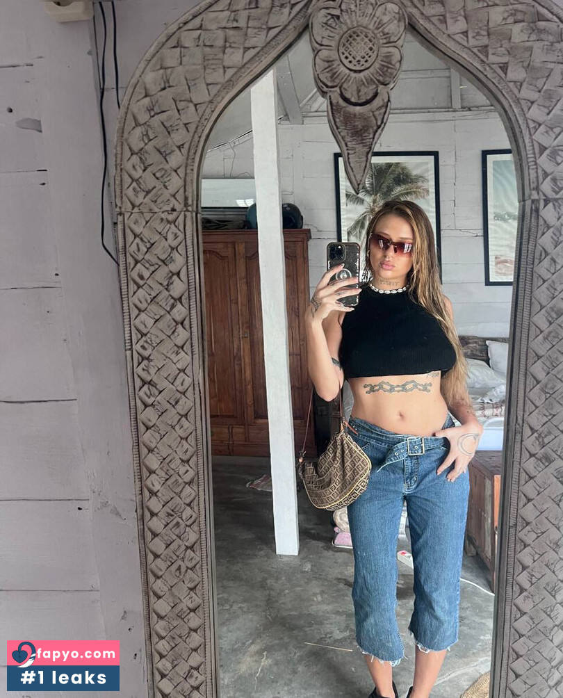 Laura Serafin Nude OnlyFans Leaks 22 Photos - ErosNude
