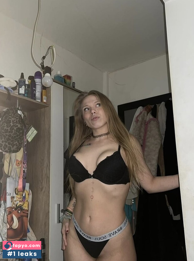 vanny_flowerchild Nude OnlyFans Leaks 8 Photos - ErosNude
